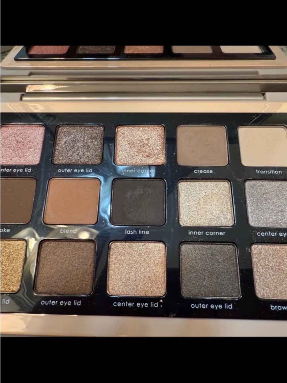 Natasha Denona Glam Eyeshadow Palette - Picture 2 of 9